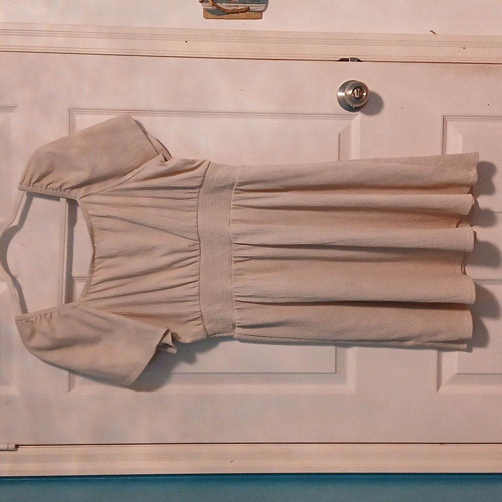 Neutral Sqaure Neck Dress - Picture 2 of 4